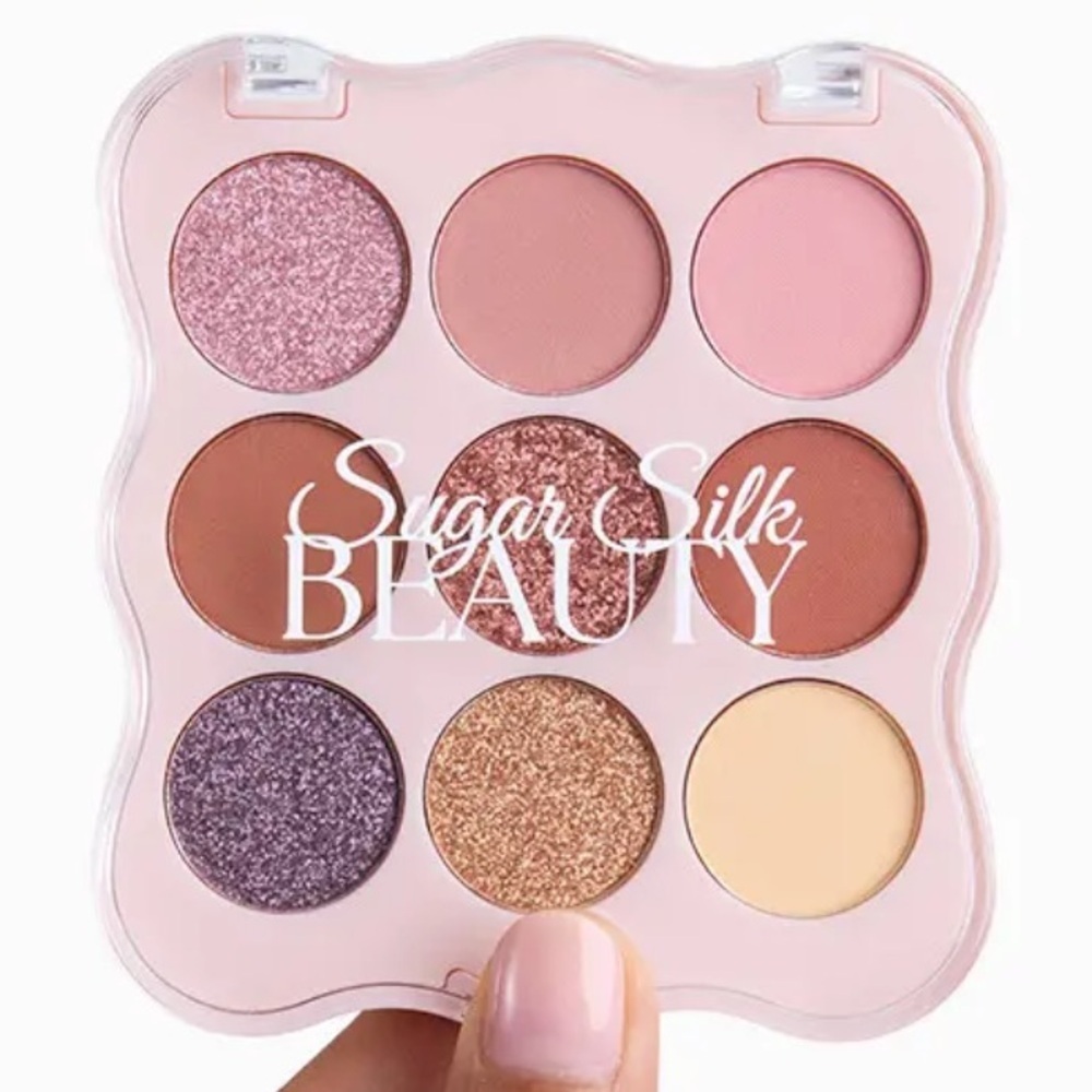 SUGARSILK Ethereal Eyes Palette